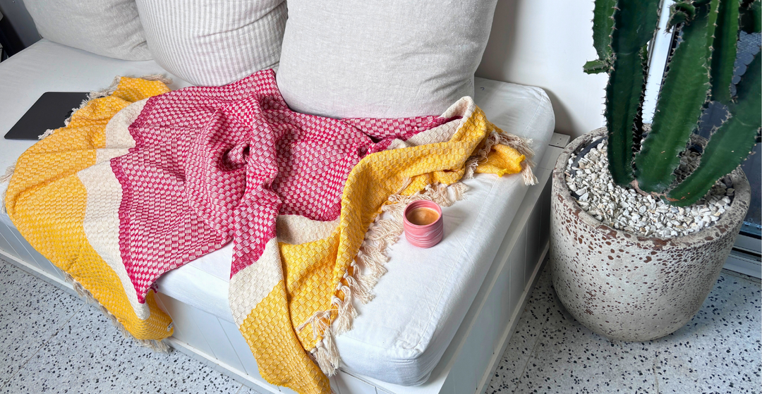 Blanket | Tile | Yellow | Red